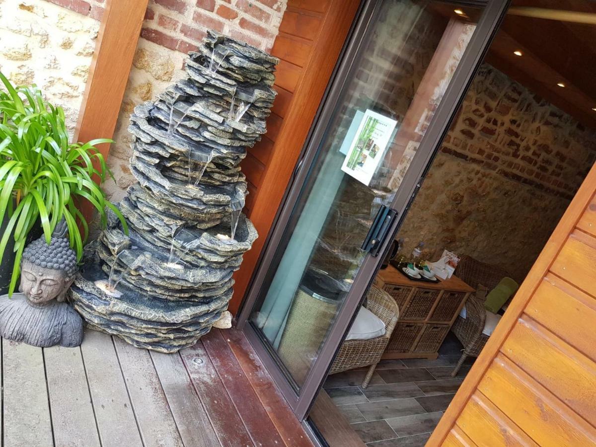 Le Trophee Boutique Hotel Spa- La Loggia Appart'Hotel Deauville Exterior photo
